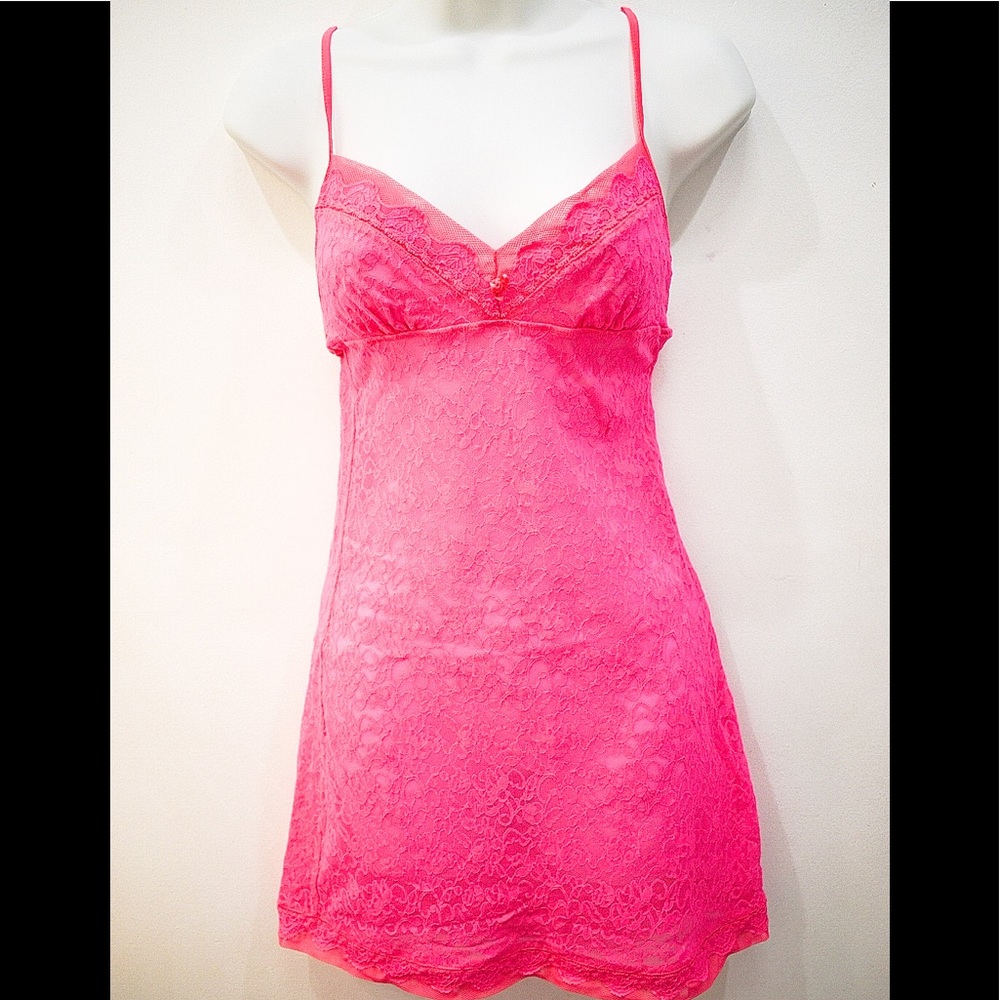 VS HOT PINK LACE NIGHTIE